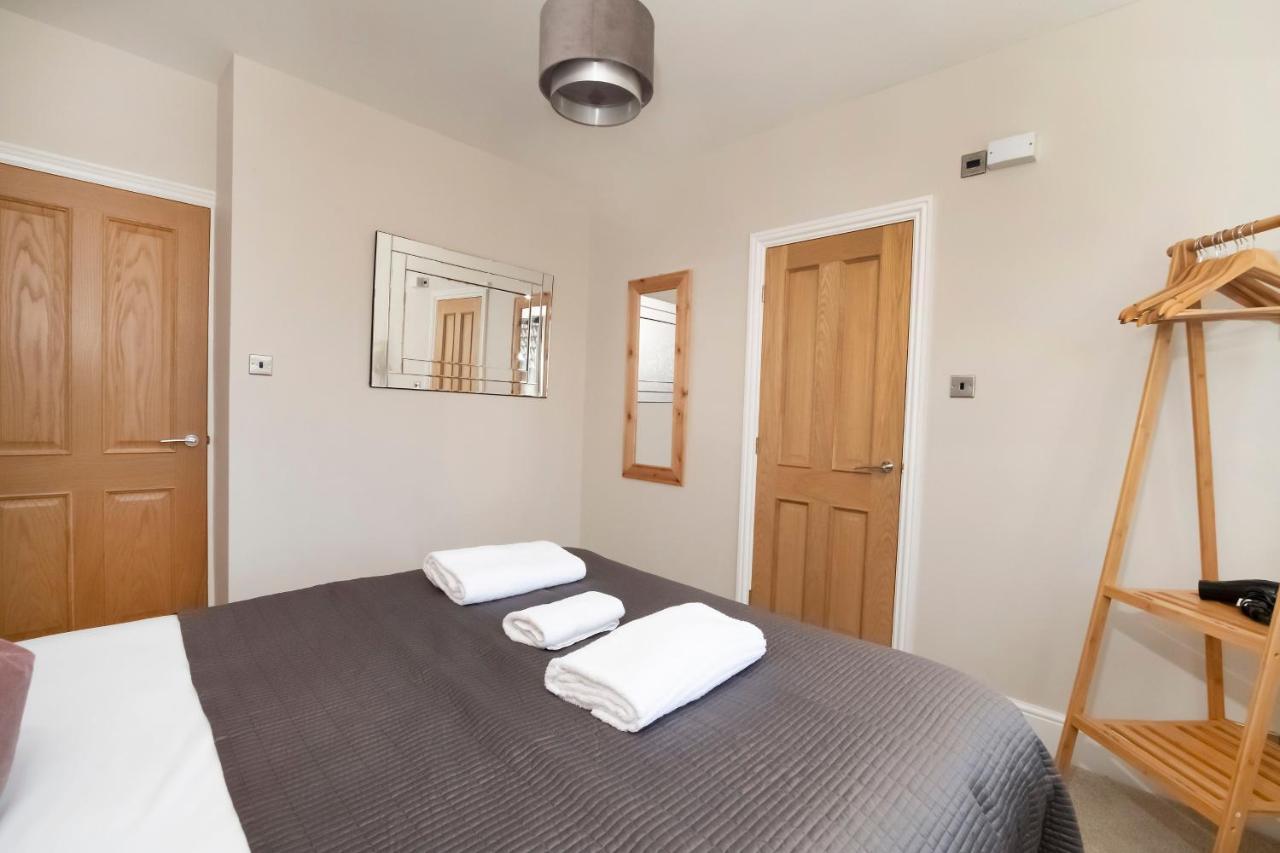 The Stables Luxury House With Hot Tub Apartment York Exterior foto