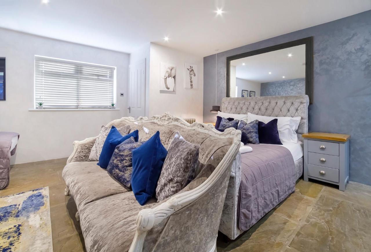 The Stables Luxury House With Hot Tub Apartment York Exterior foto
